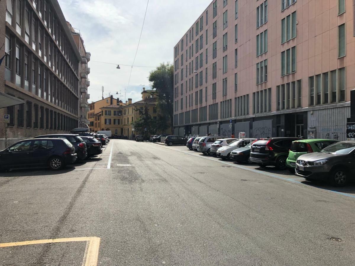 Smart House Bologna Centro Apartment Bagian luar foto